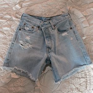 Levi’s 501 jean shorts long